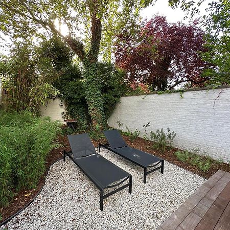 Luxury Apartment With Cosy Garden! Γάνδη Εξωτερικό φωτογραφία