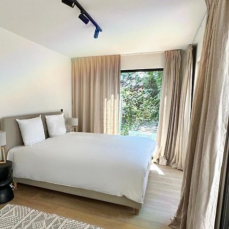 Luxury Apartment With Cosy Garden! Γάνδη Εξωτερικό φωτογραφία