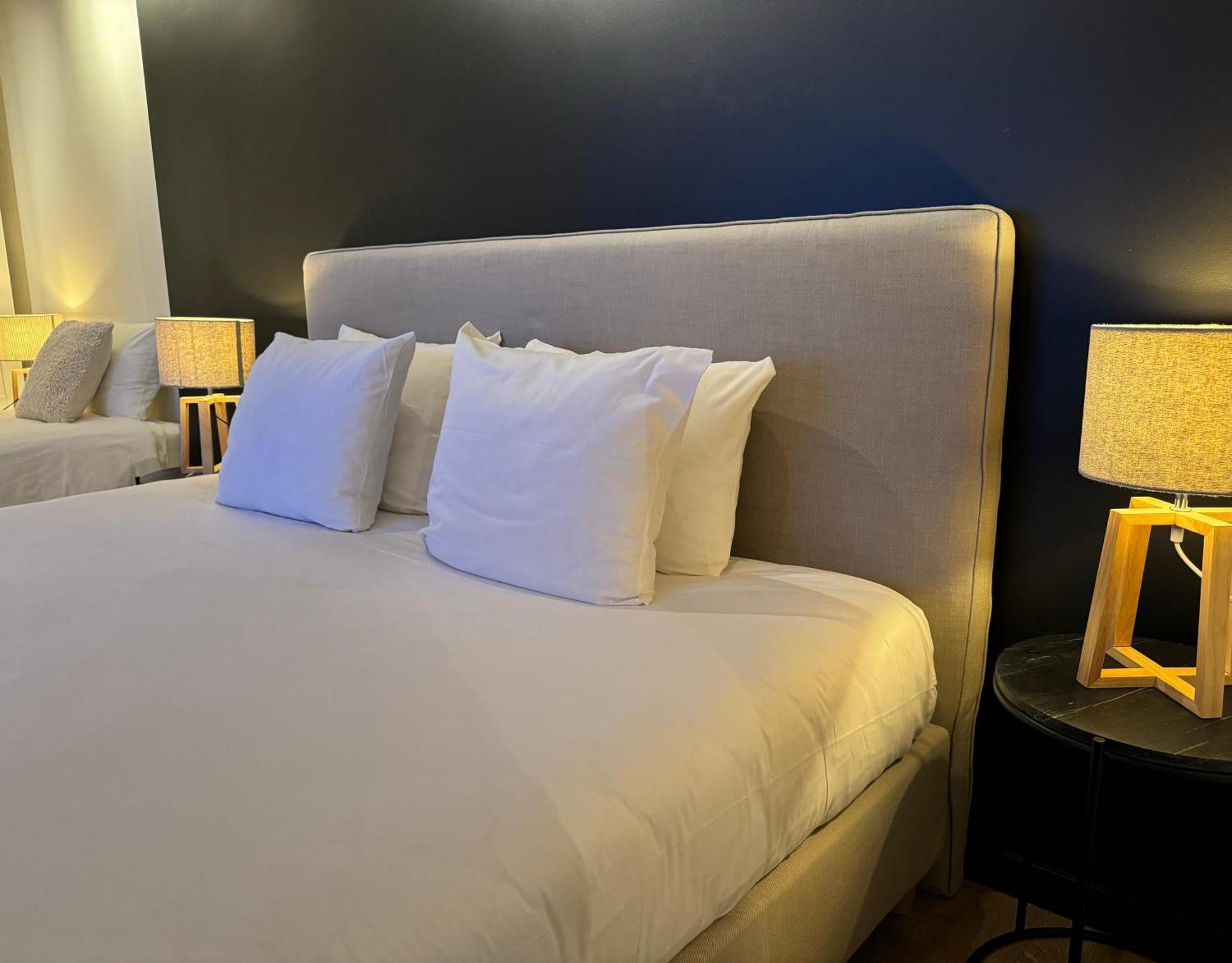 Luxury Apartment With Cosy Garden! Γάνδη Εξωτερικό φωτογραφία