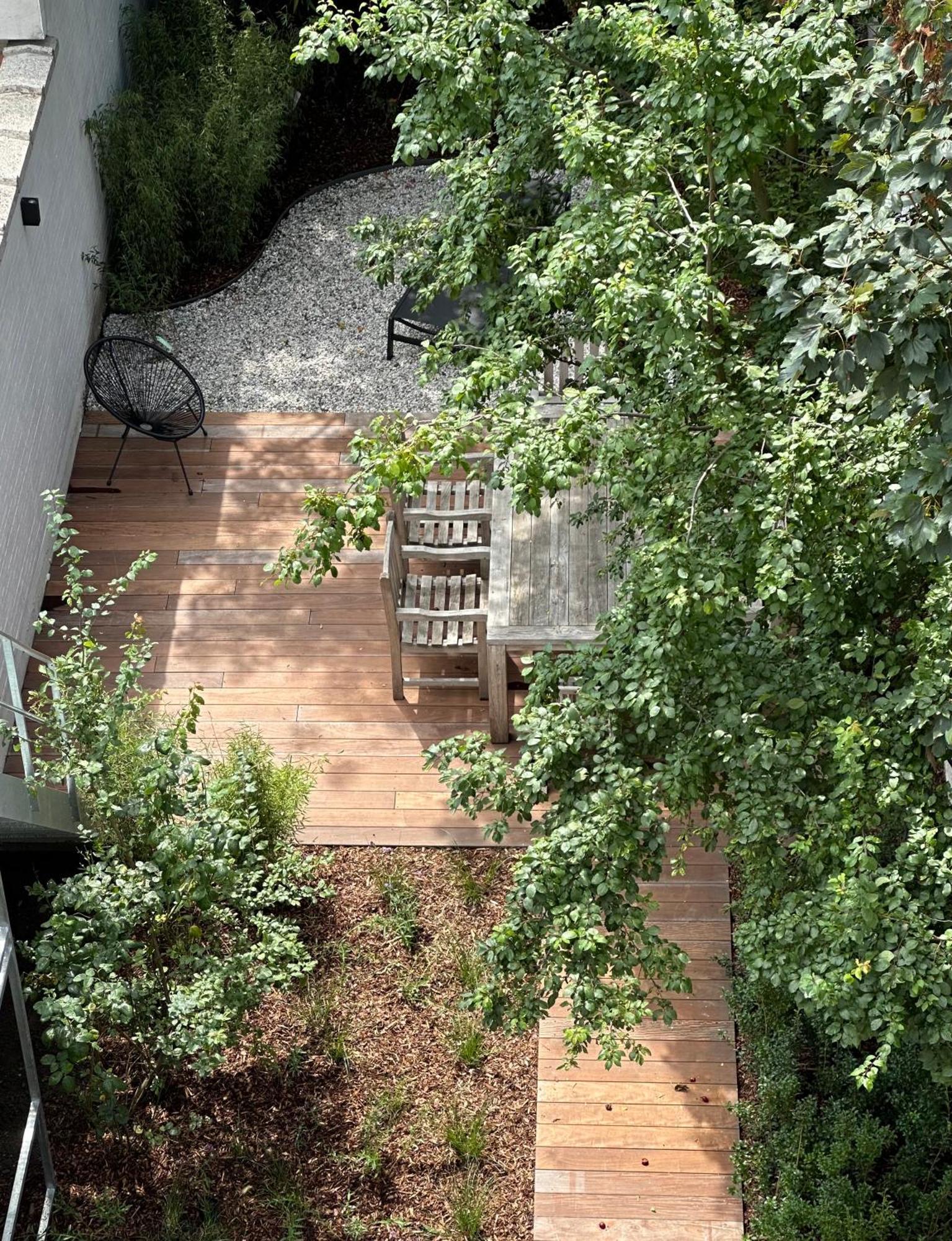 Luxury Apartment With Cosy Garden! Γάνδη Εξωτερικό φωτογραφία