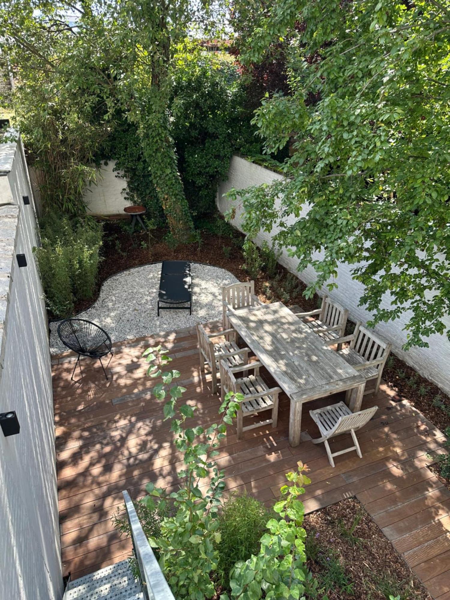 Luxury Apartment With Cosy Garden! Γάνδη Εξωτερικό φωτογραφία