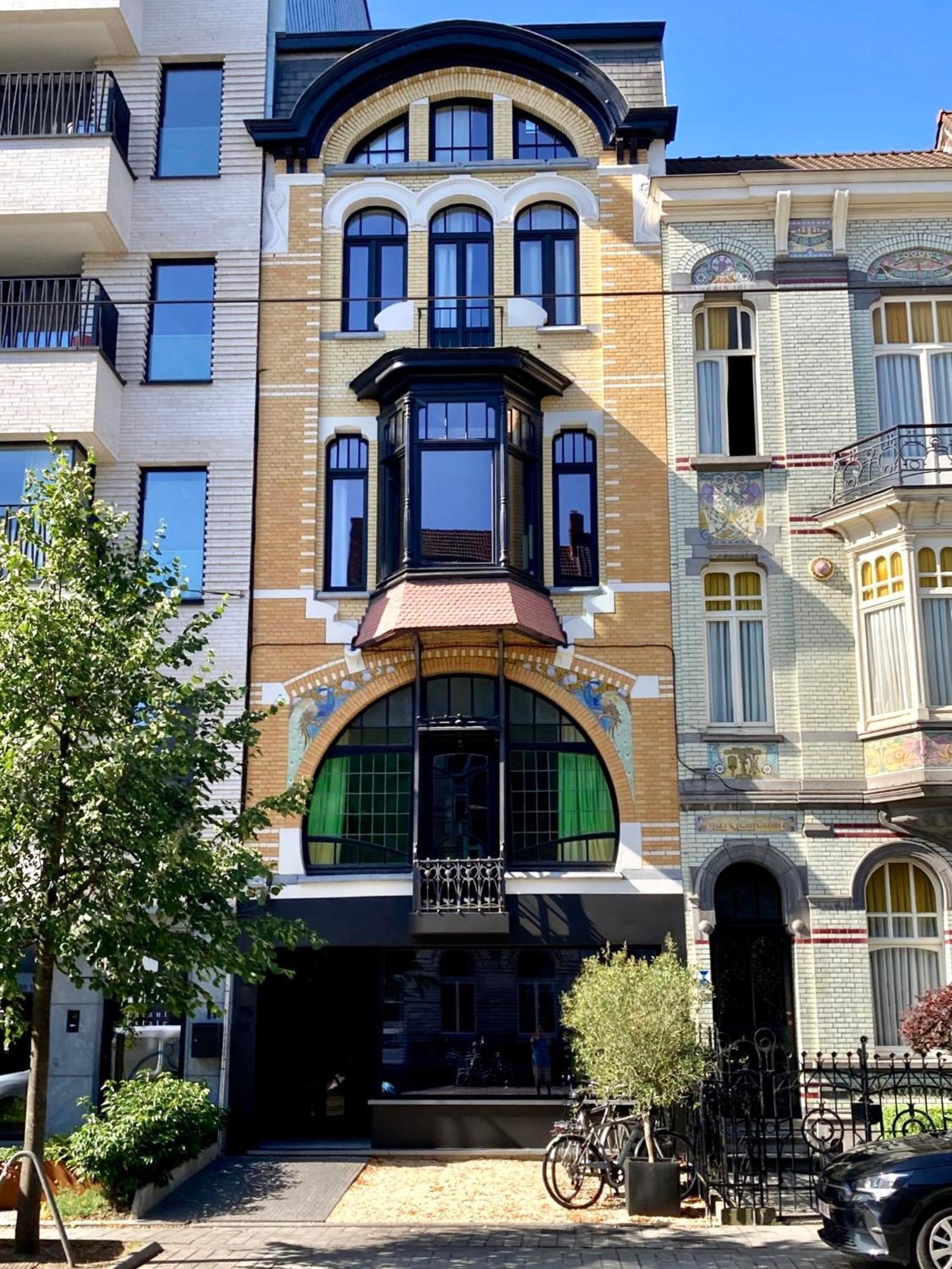 Luxury Apartment With Cosy Garden! Γάνδη Εξωτερικό φωτογραφία